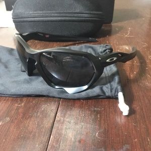 Oakley Plazma Prizm Grey Polarized